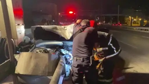 Kocaeli’de korkunç kaza! Mucizevi kurtuluş!