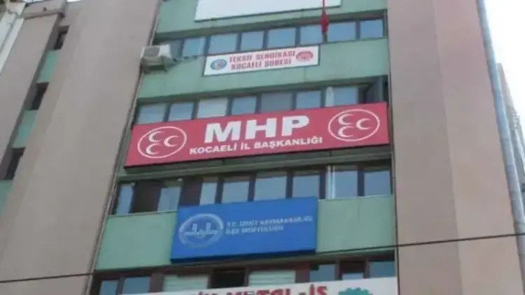 MHP’de iki şok istifa! Biri ilçe başkanı, biri ülkü ocakları il başkanı…