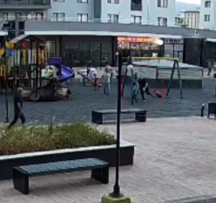 Bursa’da Dehşet: Parktaki Çocukları Darp Eden Şahıs Serbest Bırakıldı