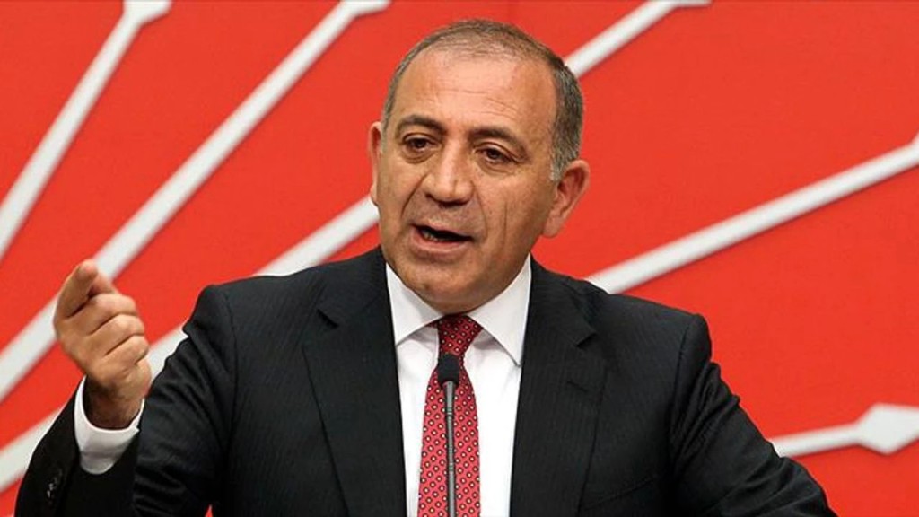 CHP’de flaş karar: Gürsel Tekin ve 5 isim partiden ihraç edildi