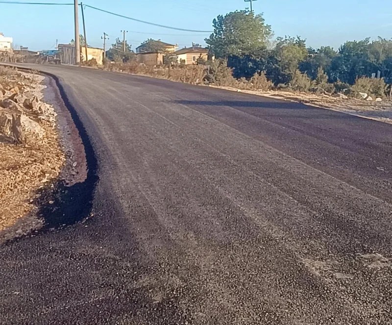 Körfez’de Sıcak Asfalt Çalışmaları Hız Kesmiyor