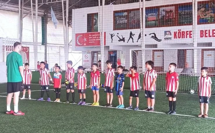 Körfez Belediyesi Futbol Okulu’nda Geleceğin Yetenekleri Yetişiyor