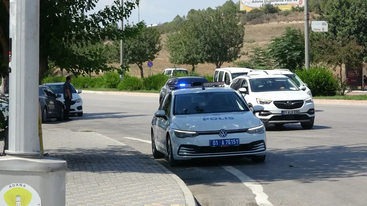 Belediye Başkanının Ofisine Silahlı Saldırı