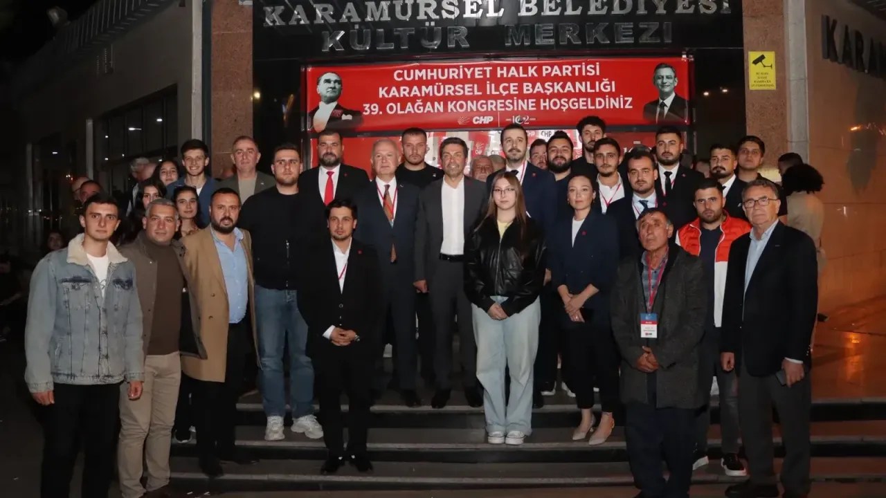 CHP Karamürsel’de Anıl Aksu yeniden başkan seçildi