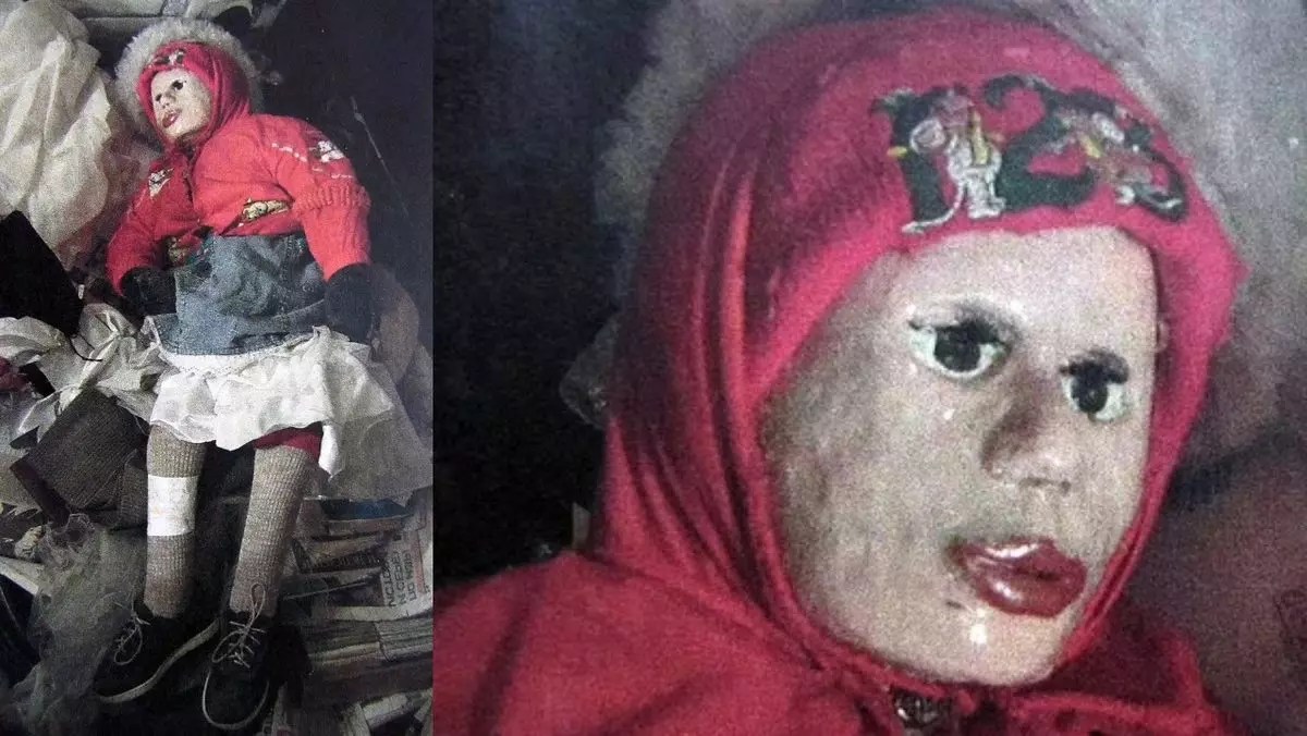 Mezarlıkta Kefenlenmiş Oyuncak Bebek Şoku
