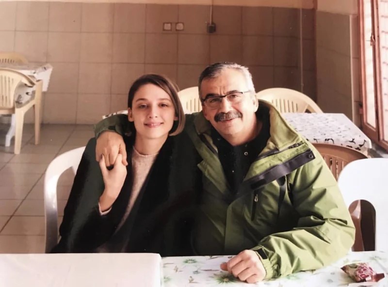 Sırrı Süreyya Önder’in kızı şaşırttı!