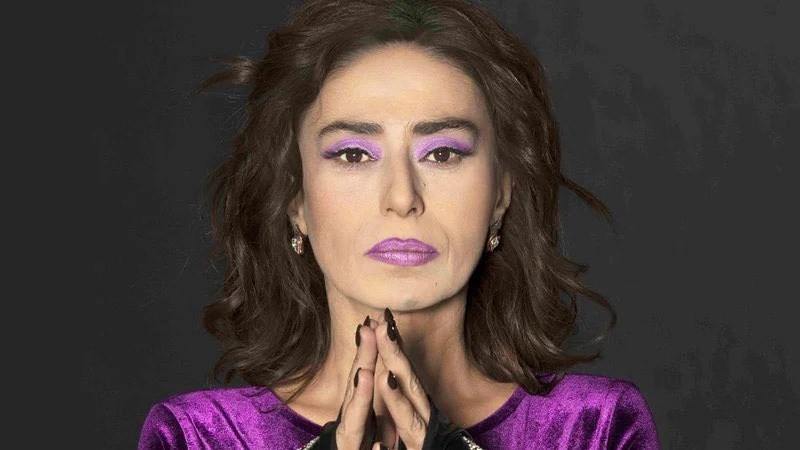 Yıldız Tilbe hayatının filme çekilmesini istemiyor!