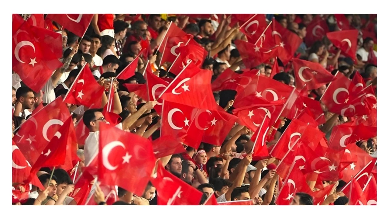 Kocaeli’deki milli maça 9 bin 500 TL’ye bilet aldı: Resmen dolandırıldı