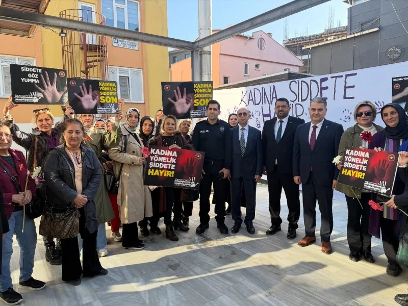 Gölcük’te Kadına Şiddete Karşı Farkındalık Etkinliği!