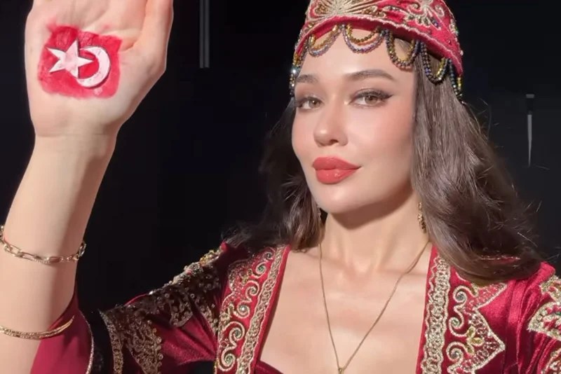 Kâinat Güzellik Yarışması’nda Türk Bayrağı Engeli!
