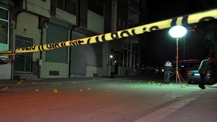İzmir’de vahşet: Engelli kızını öldürüp aynı silahla intihar etti