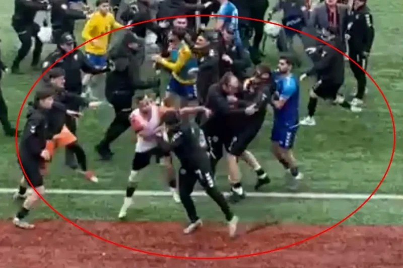 Artvin’de Murgul Belediyespor – Rize Atletik Maçı Karıştı!