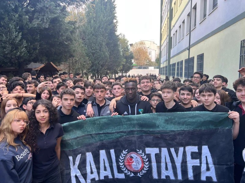 Kocaelispor’dan Körfez’de Öğretmenler Günü Sürprizi!