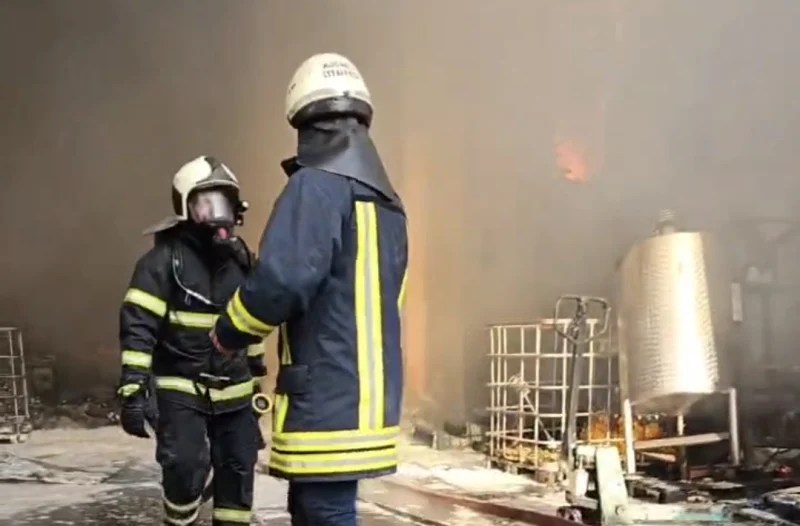 Dilovası’nda Parfüm İmalathanesinde Korkutan Patlama!