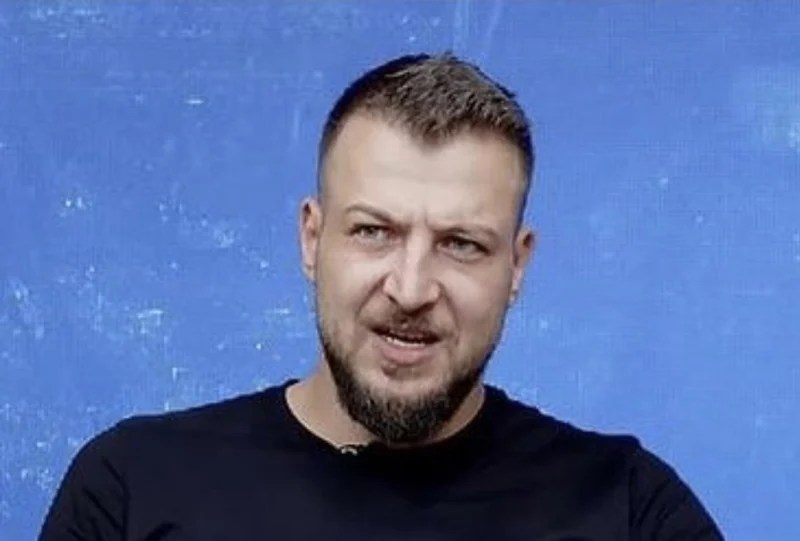 Batuhan Karadeniz’e Kırmızı Bülten Şoku!
