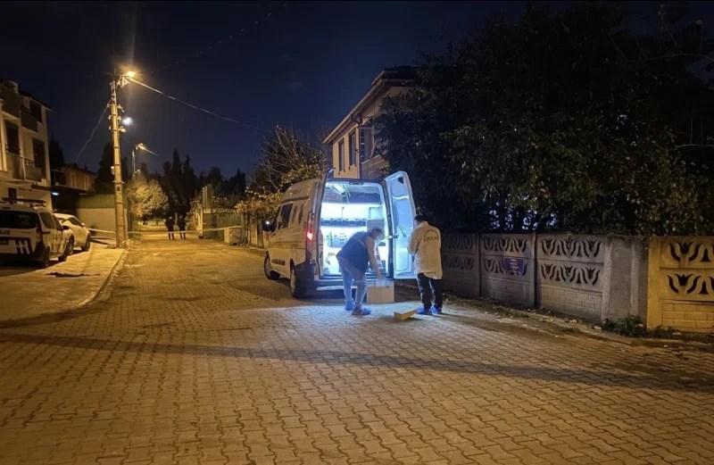 Kartepe’de Çamaşırhanede Bıçaklı Kavga!
