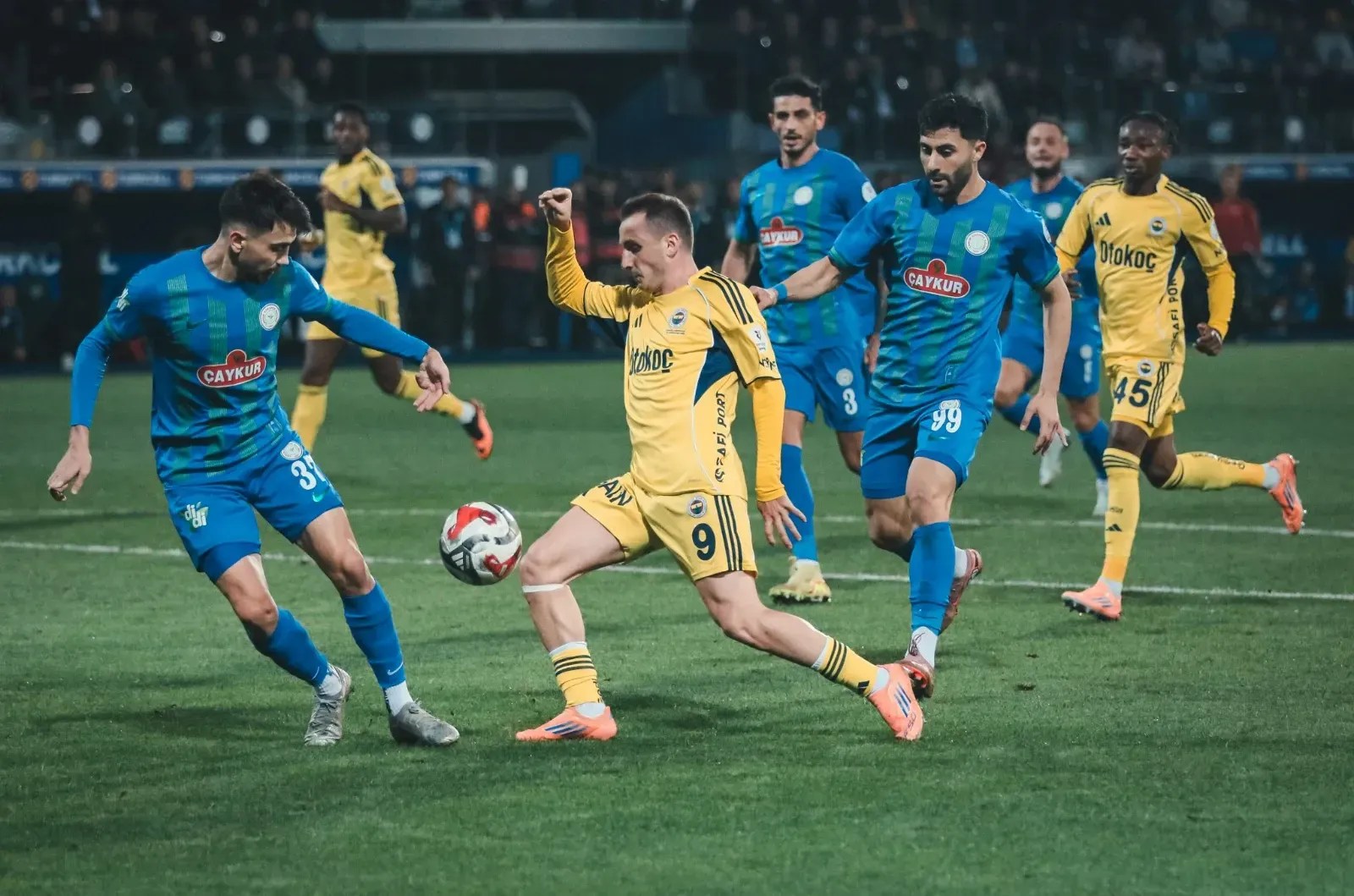 Rizespor – Fenerbahçe maçında canlı bahis krizi