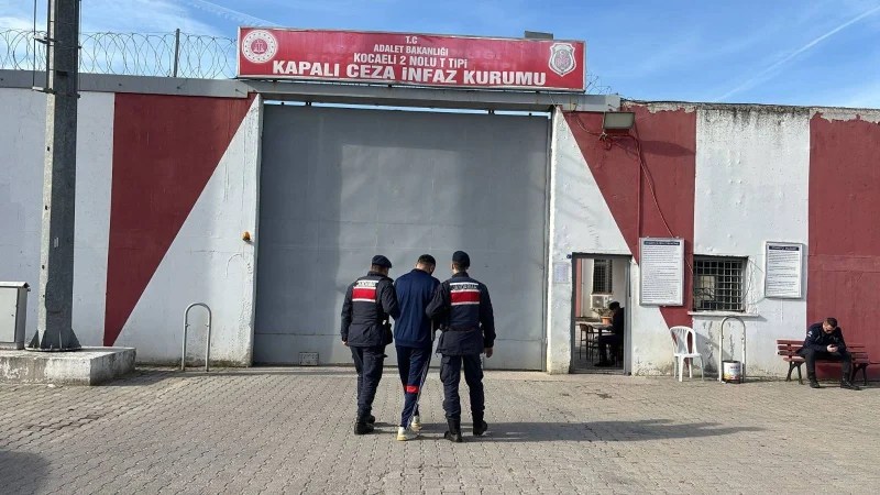 Kandıra’da Aranan Şahıs JASAT Operasyonuyla Yakalandı!