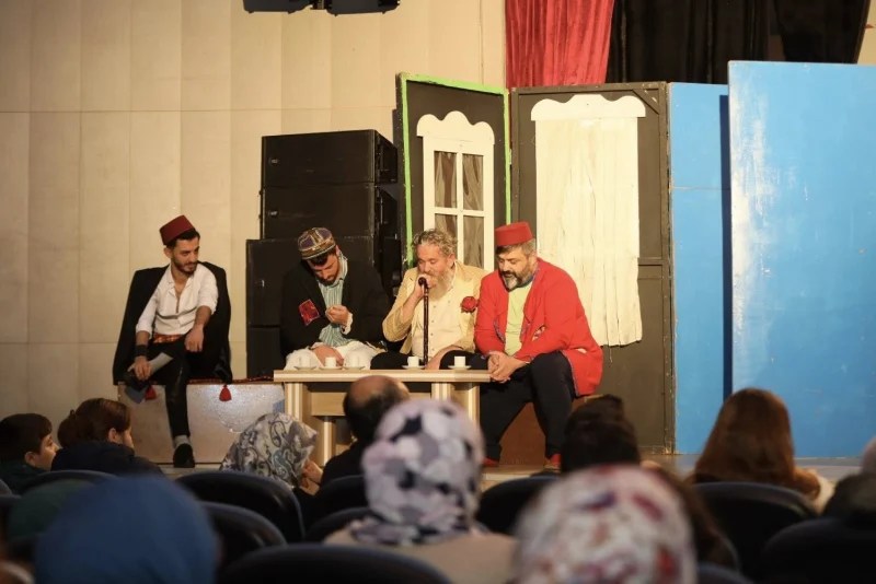 Körfez’de ‘Konakta Bir Düğün’ sahnelendi!