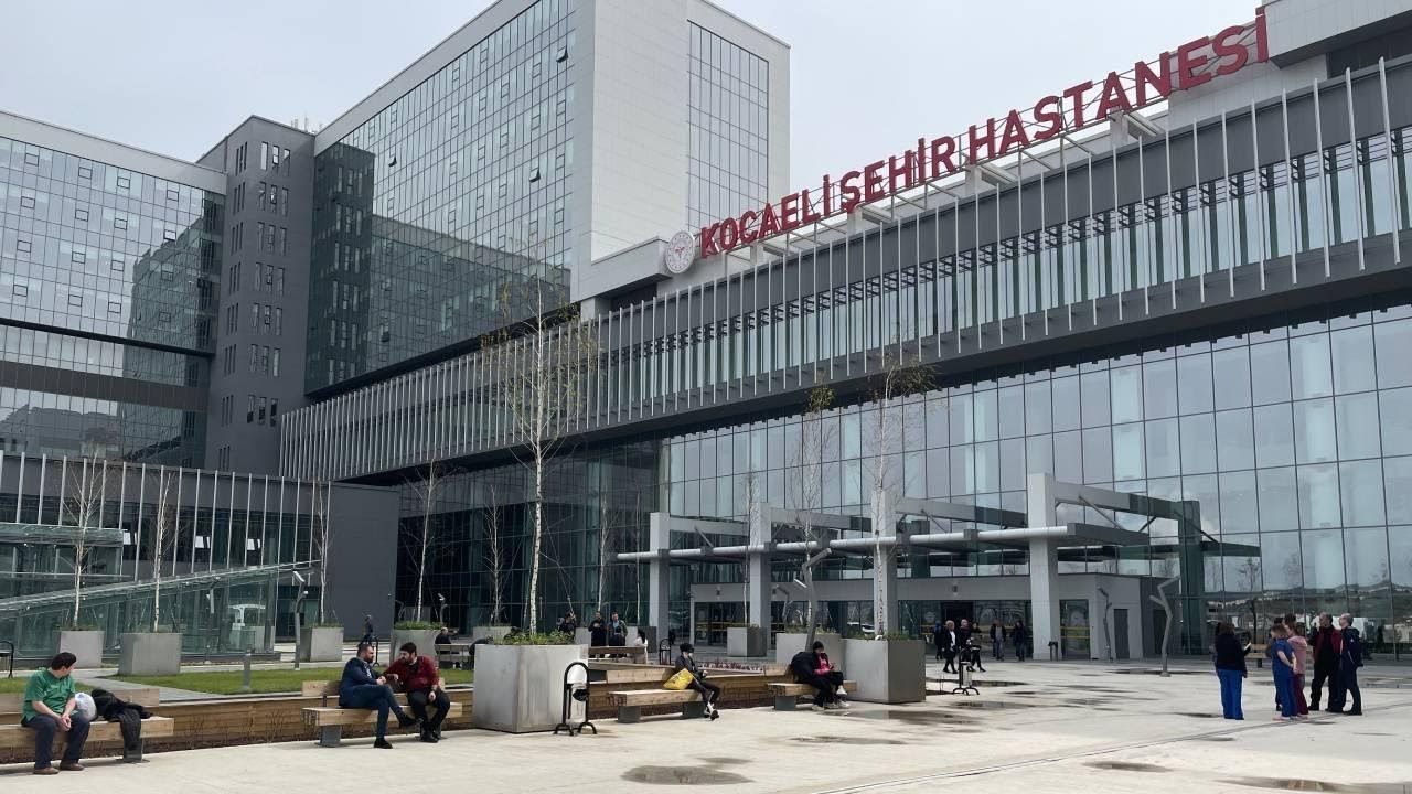 Kocaeli Şehir Hastanesi yara bandı bakım malzemesi alımı ihalesine çıkıyor