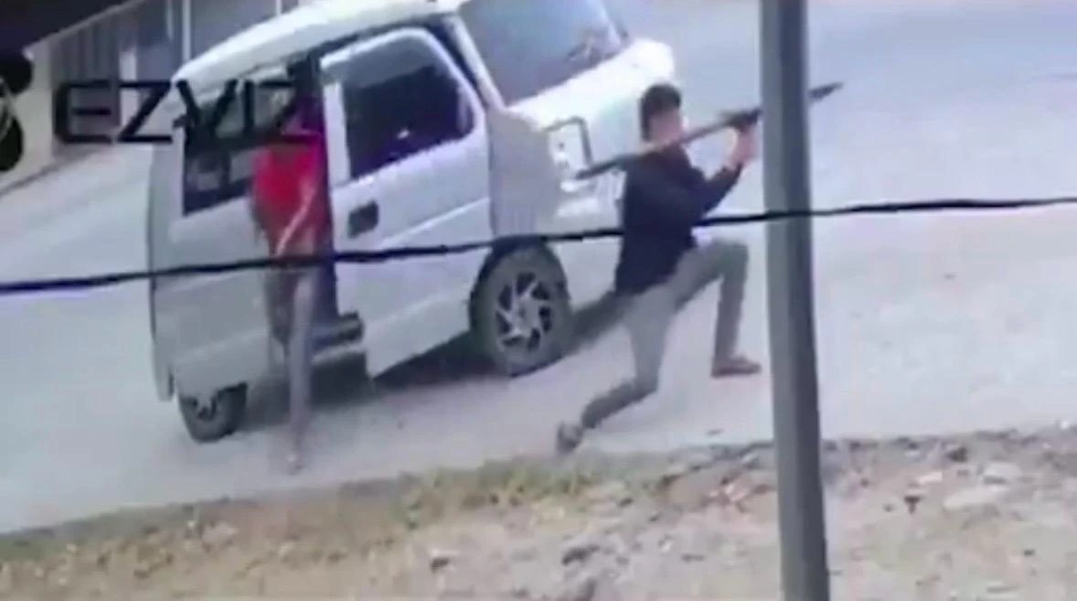 Belediye Başkanına Roketatarlı Saldırı!