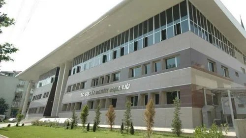 Gölcük Belediyesi’nden kiralık iş yeri ihalesi