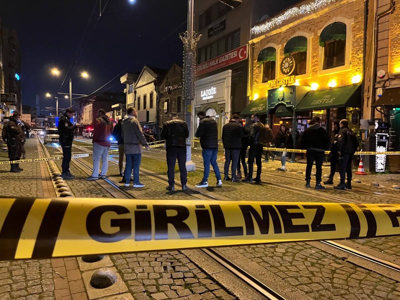 3 kişinin öldüğü kanlı saldırıda yeni gelişme: 12 kişi gözaltına alındı