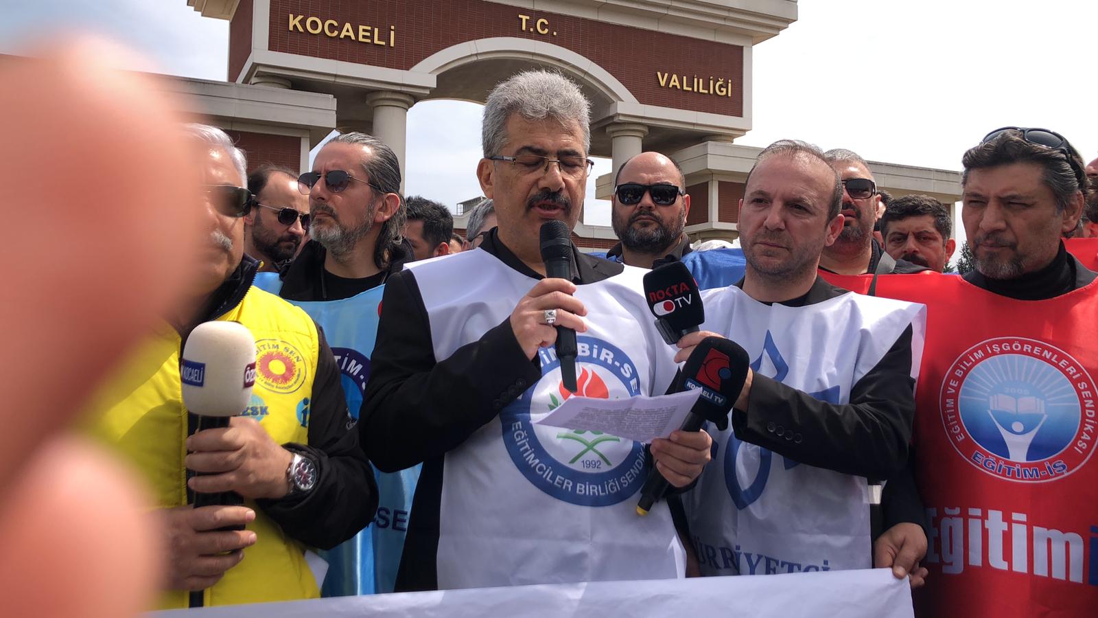 Kocaeli’de eğitimcilerden sert tepki: Şiddete karşı yürüdüler