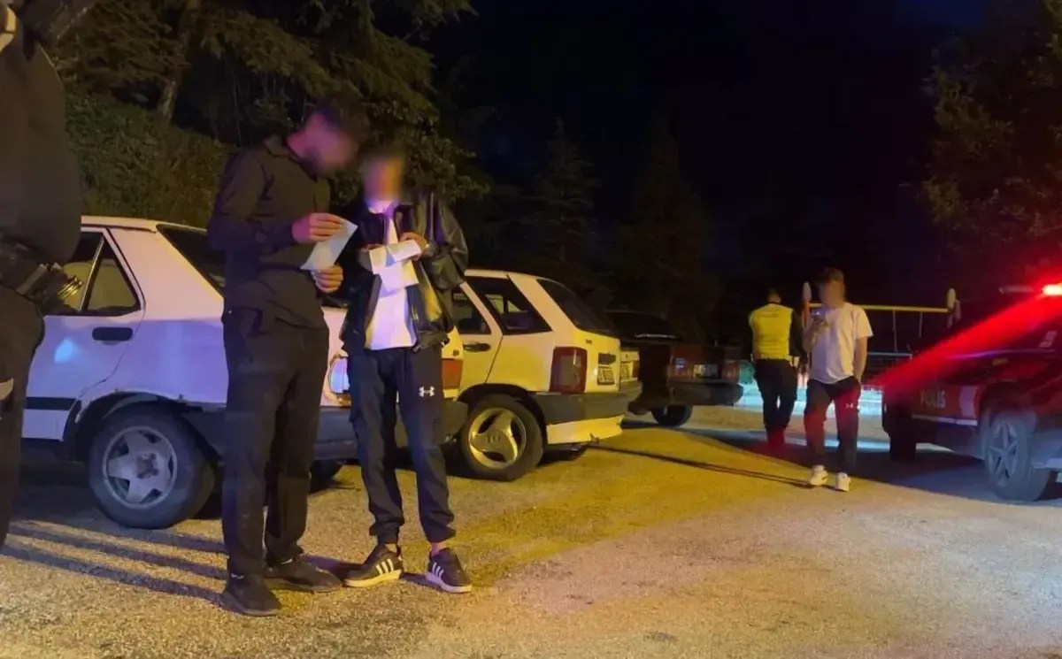 Polisin dur ihtarına uymadı, ceza yağmuruyla karşılaştı