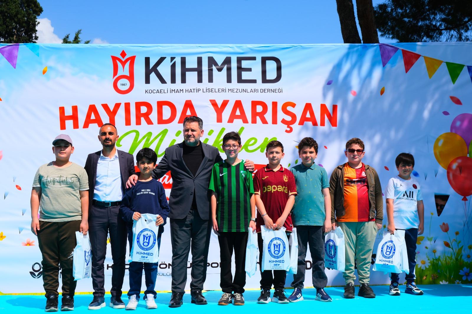 Kocaeli’de “Hayırda Yarışan Minikler” ödüllerine kavuştu