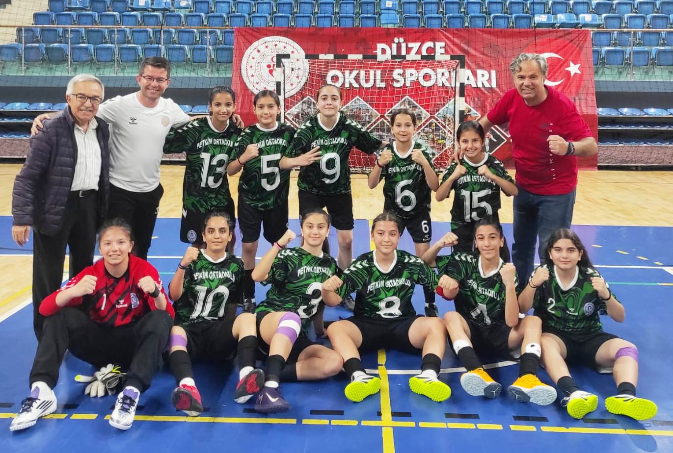 Körfez’in kızları Türkiye finallerine yükseldi