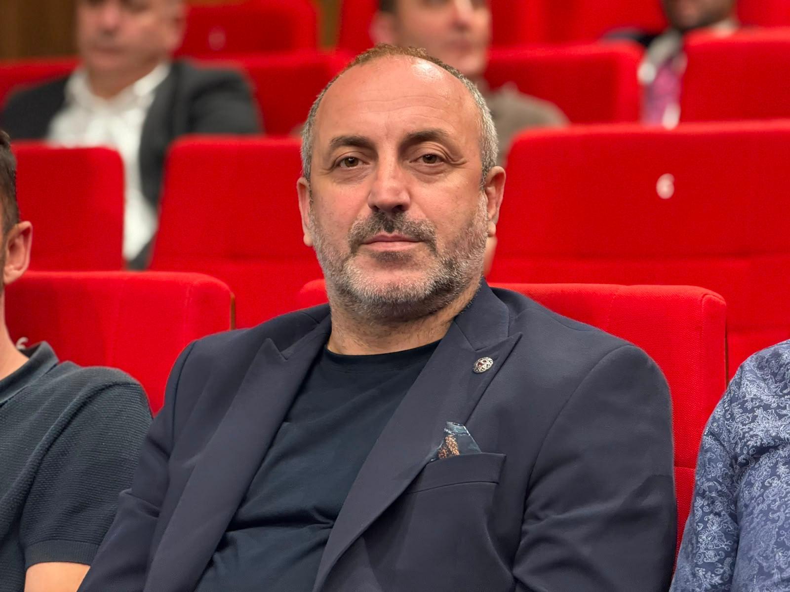 İlker Kazan’dan Küçükkaya’ya “Arınma” çağrısı