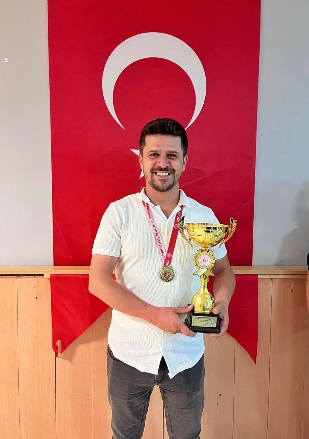 Genc-i Âlâ Satranç Takımı Kocaeli’nin zirvesinde