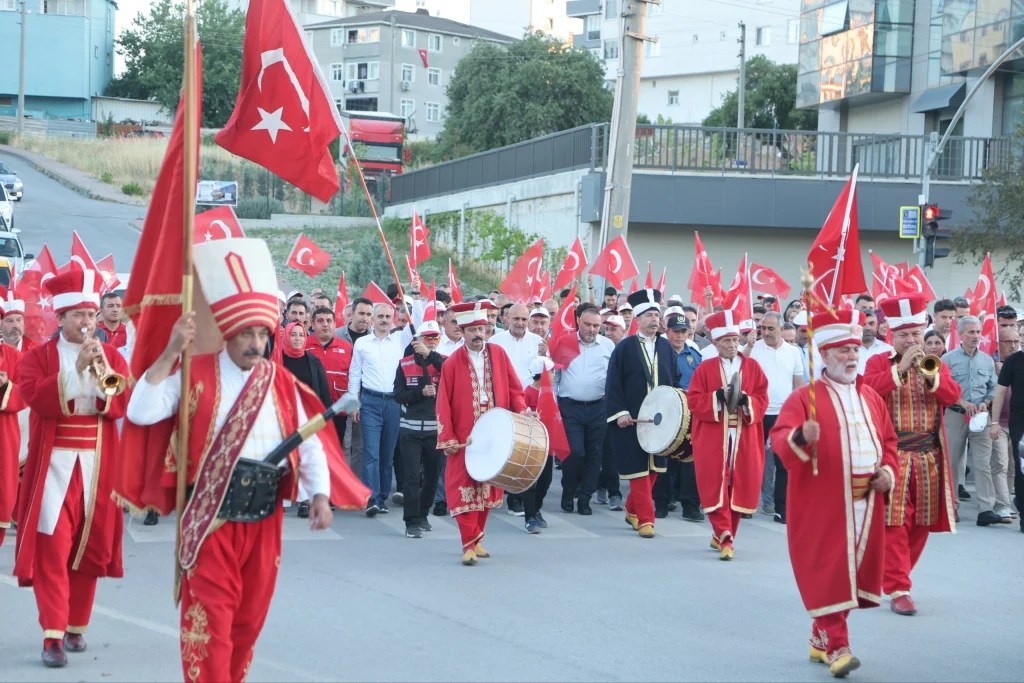 Çayırova, 15 Temmuz'da tek yürek oldu - 4. görsel