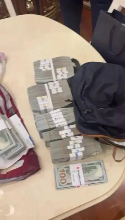 Tomar tomar paralar çıktı! Alihan Kuriş soruşturmasında dikkat çeken görüntüler