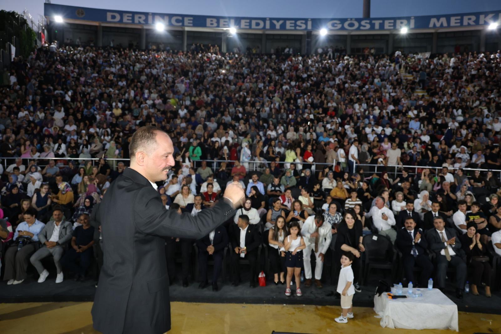 BBP’nin Derince buluşmasına 6 bin kişi katıldı