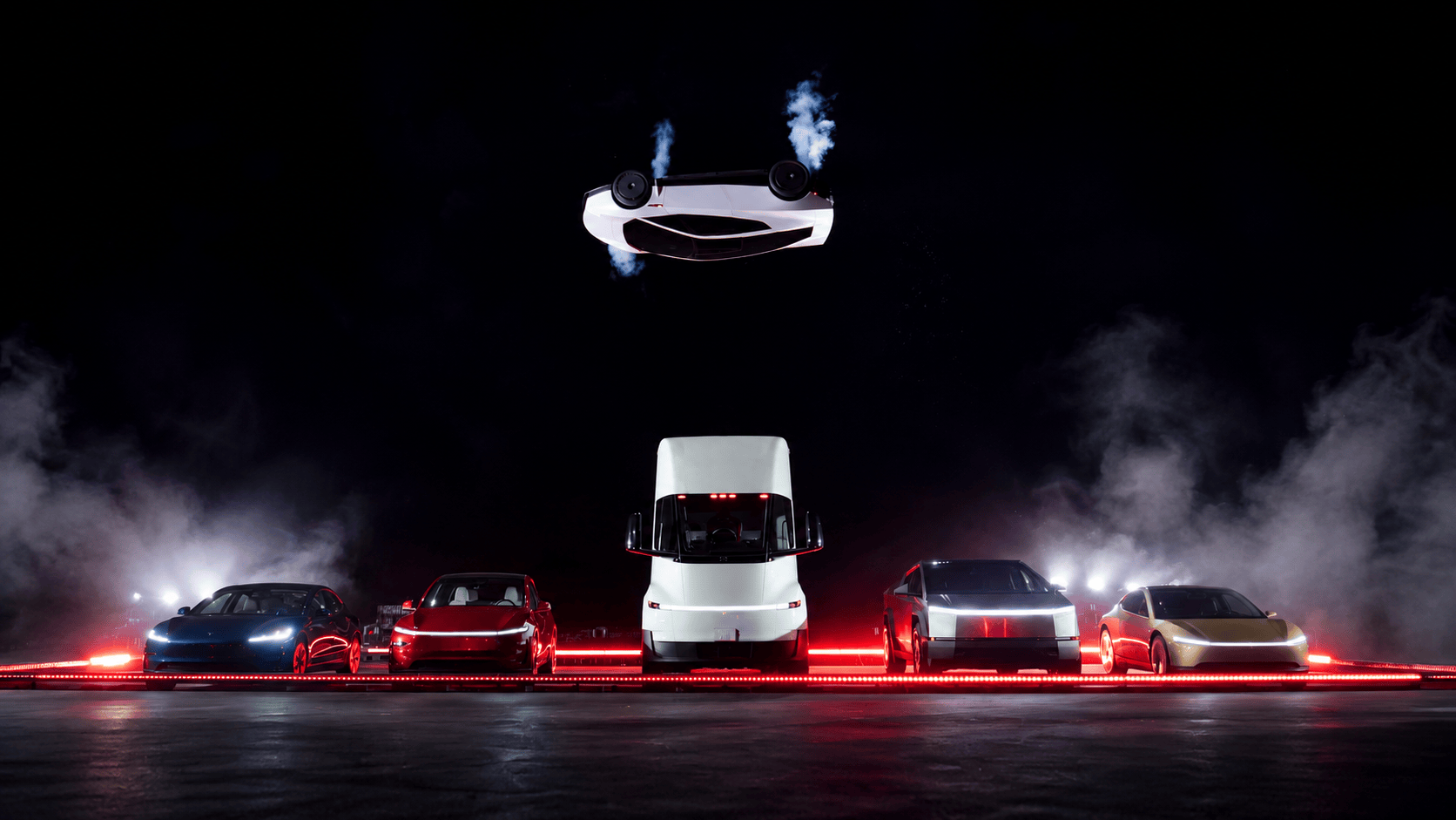 Tesla’nın uçan Roadster modeli tanıtıldı