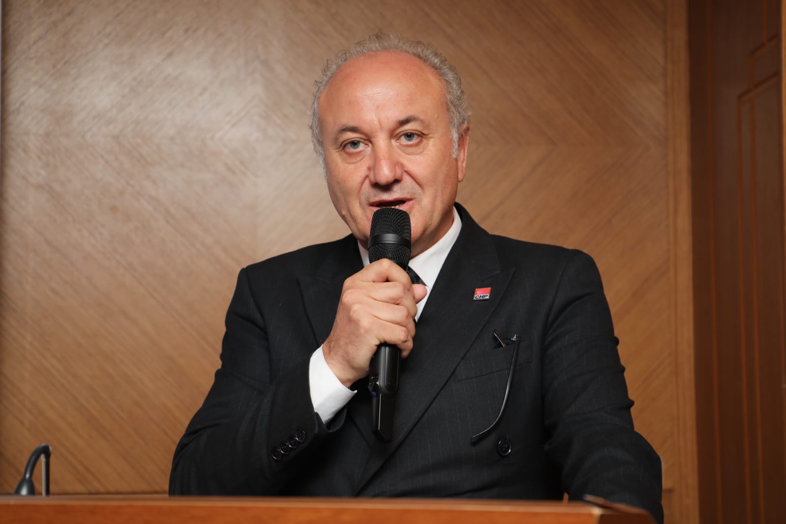 CHP’de önemli gelişme, Sedat Tatar’dan Erdem Arcan’a Destek!