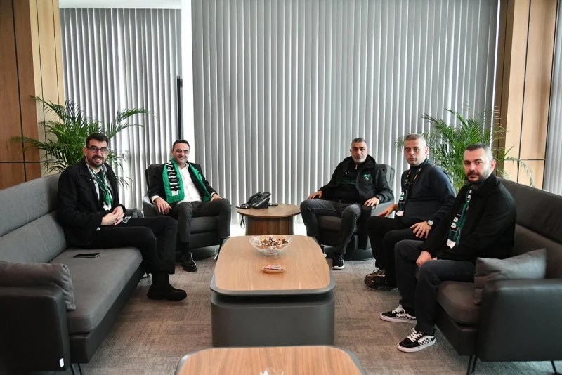 Başiskele’de Başkan Özlü, Hodri Meydan’ı Ağırladı!