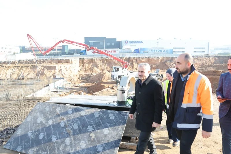 Çayırova’nın Yeni Meslek Lisesinde Temel Atılıyor!