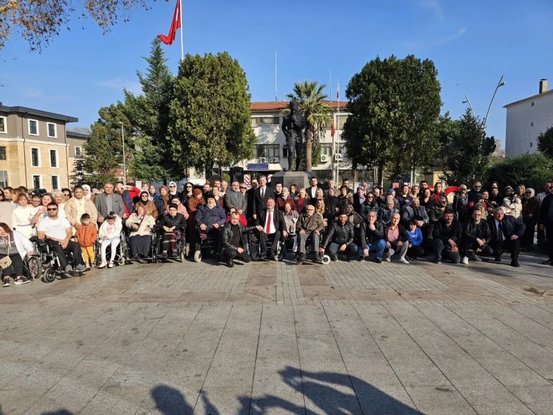Gölcük’te Dünya Engelliler Günü Coşkusu!