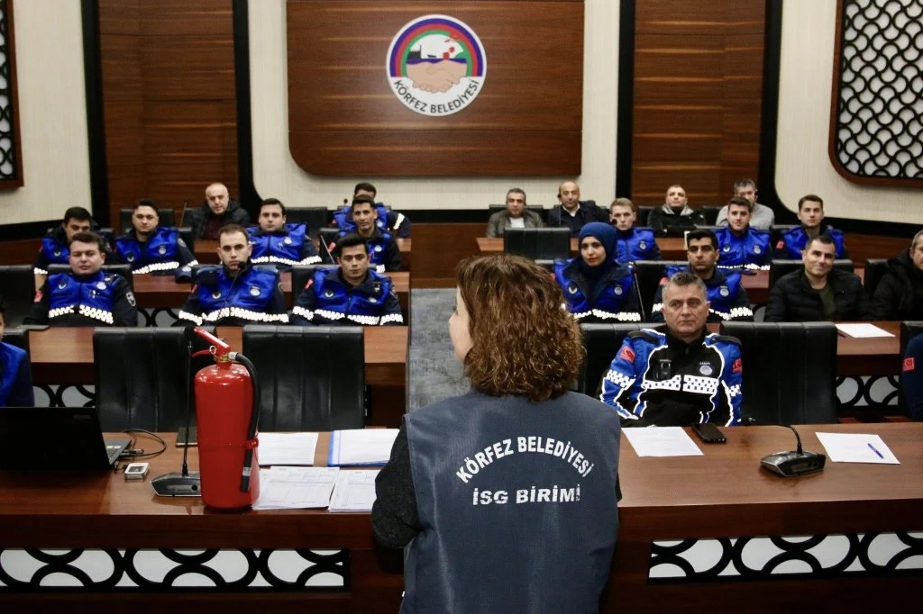 Zabıta personeline iş güvenliği eğitimi