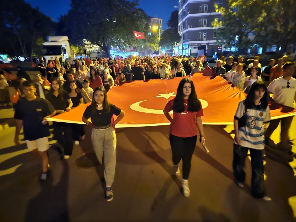 15 Temmuz kahramanlık destanıdır - 3. görsel