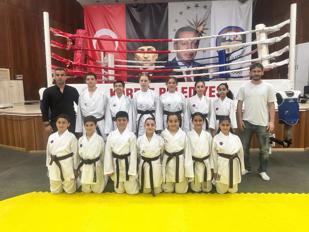 Körfez’de yüzlerce öğrenci spor eğitiminde!