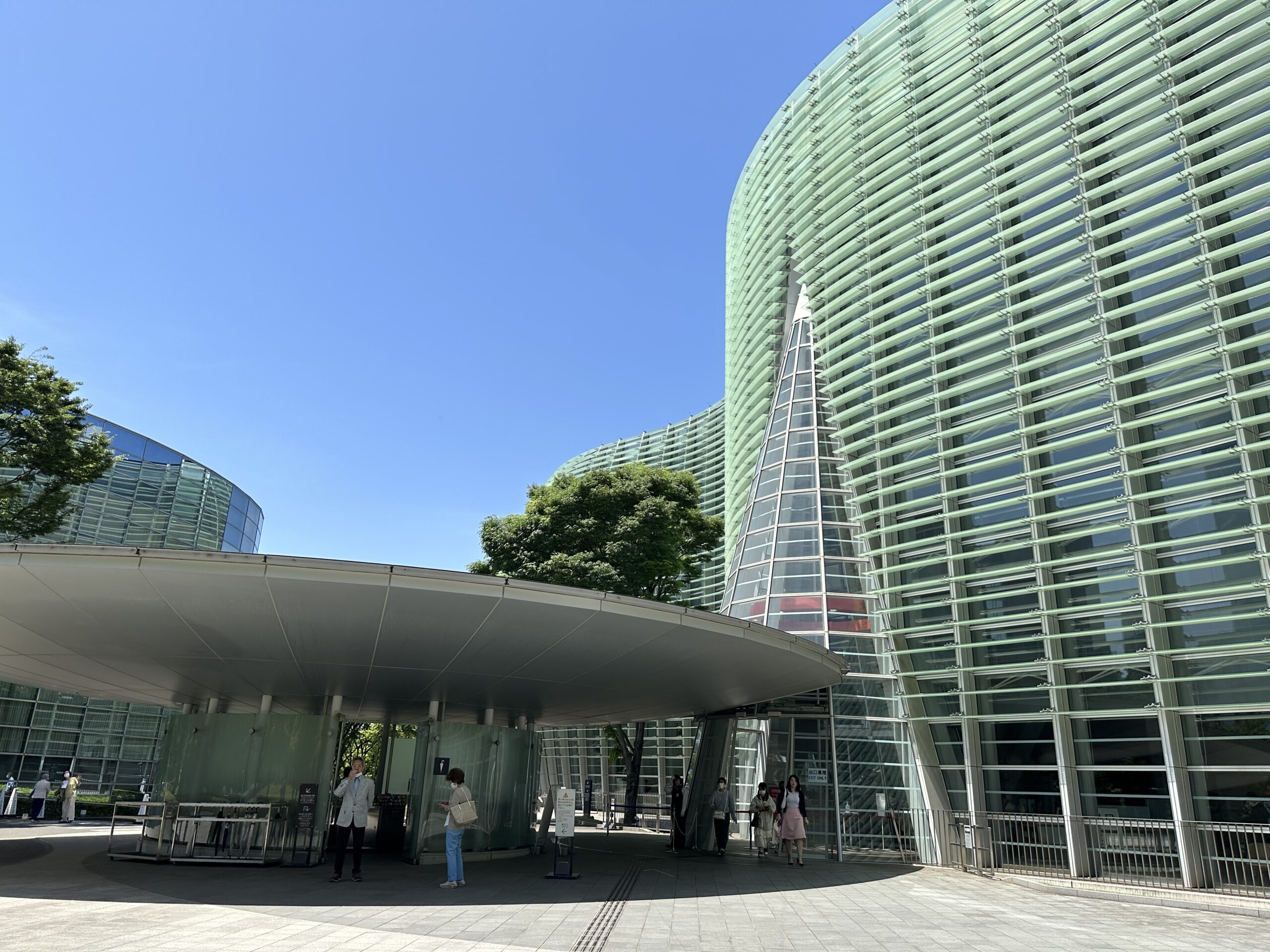 お値下げ❗️❗️Ｒ7年一創会展、Ｒ4年現代美術展入賞、国友博氏の静物画 工芸部 | 国展