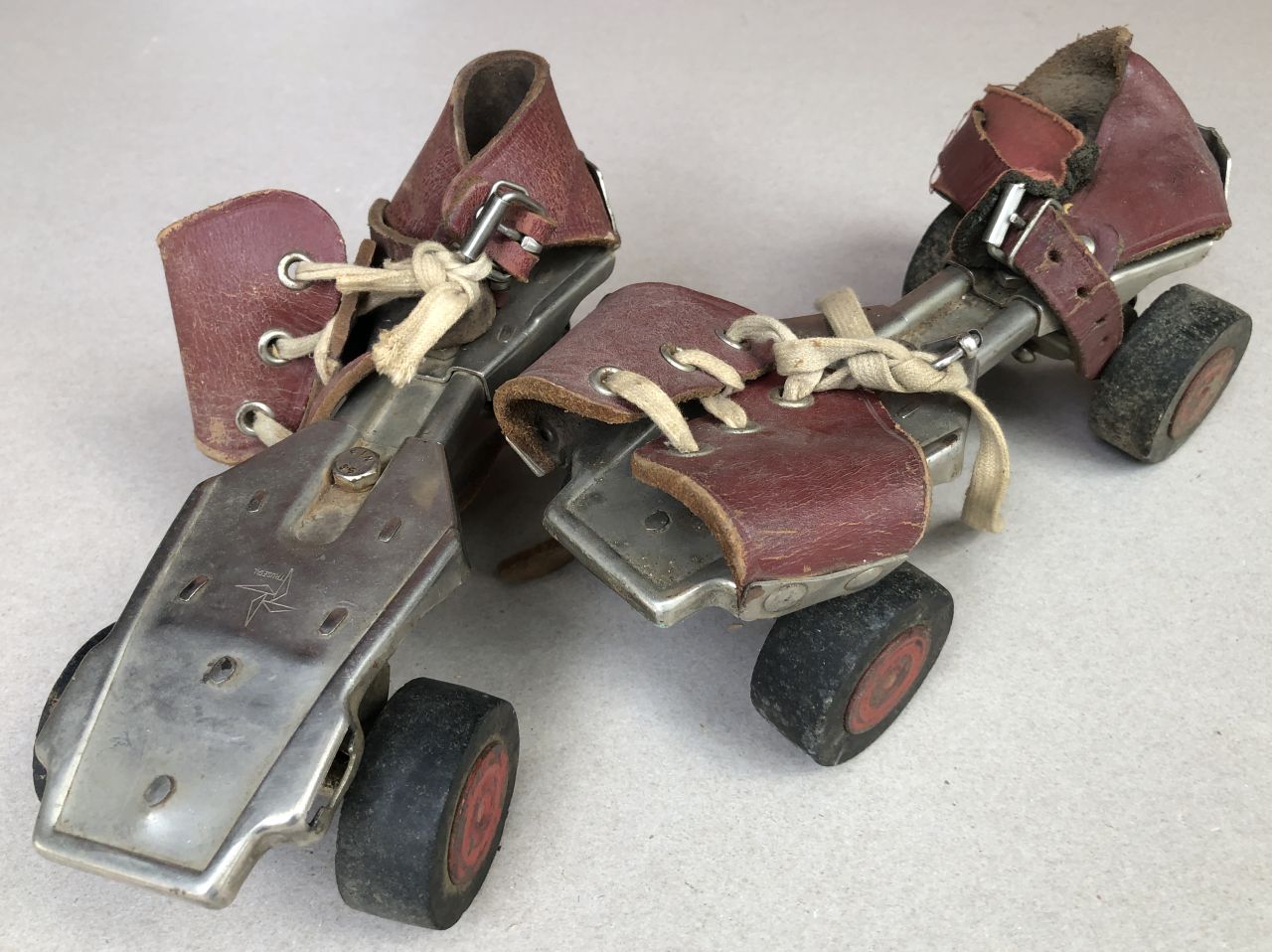 patine cu rotile „Trusetal”, Germania, anii 60, legaturi piele