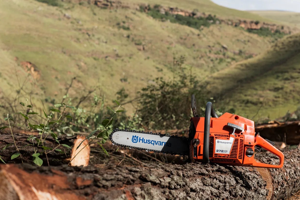 Motosierra Husqvarna 272 XP barra 28" paso 3/8"