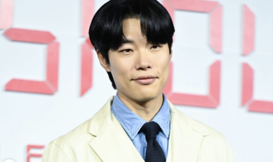 Ator Ryu Jun-yeol. Reprodução/KDramaStars