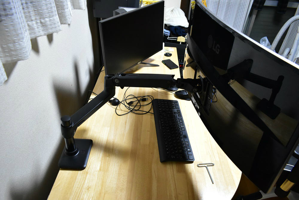 Hpモニターアーム Amazonベーシック エルゴトロンoem は34型ウルトラワイド液晶にも大丈夫 コシタツ Com