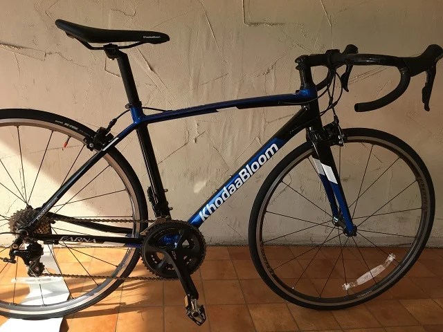 巡航速度25km/hでの快適走行を追求したロードバイク【ファーナ700